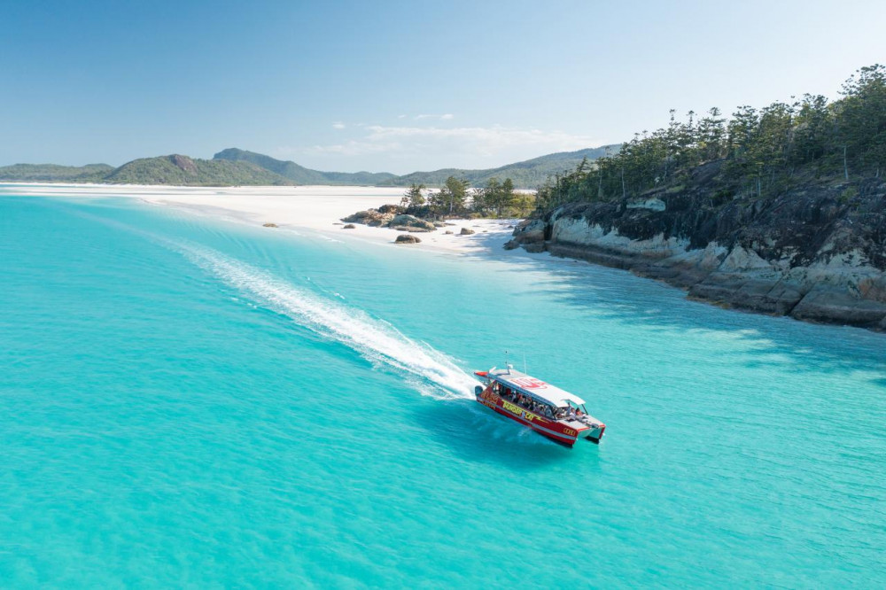 Thundercat Whitsundays - All Inclusive Snorkeling Tour