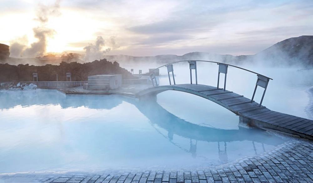 Golden Circle Small Group Tour and Blue Lagoon Transfers