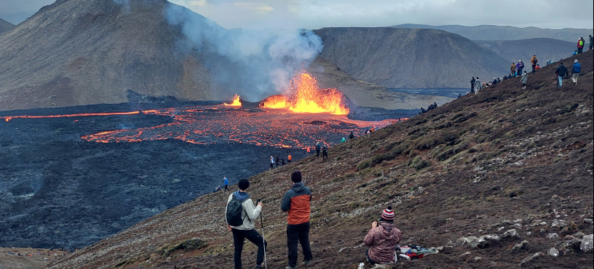 Volcanic Eruption Site & Reykjanes Geothermal Tour