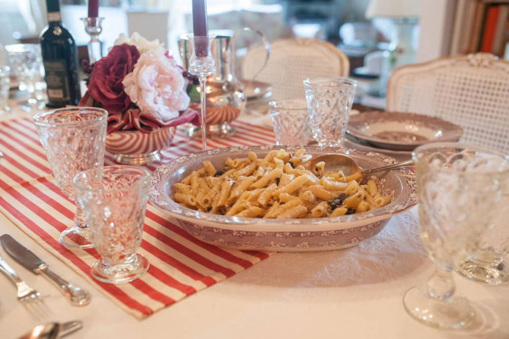 Share Your Pasta Love: Small Group Pasta & Tiramisu Class in Lucca