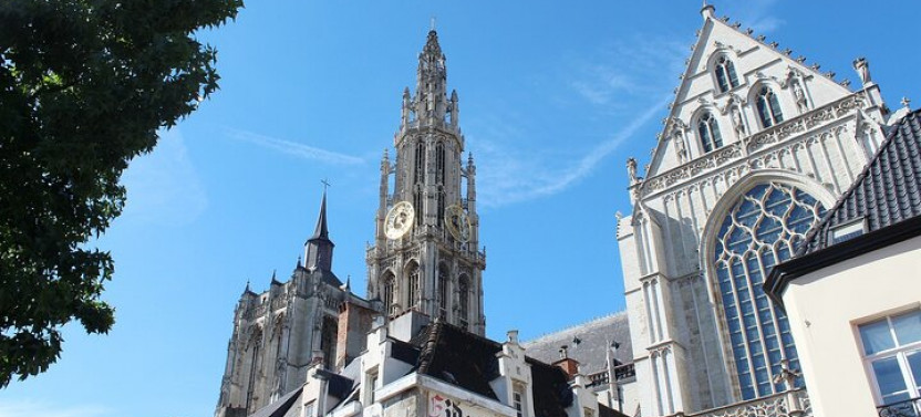 Antwerp Private Walking Tour With A Professional Guide