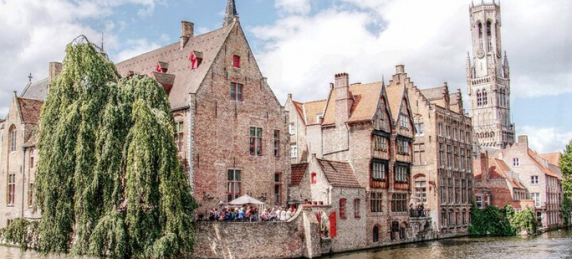Bruges Private Walking Tour With A Professional Guide