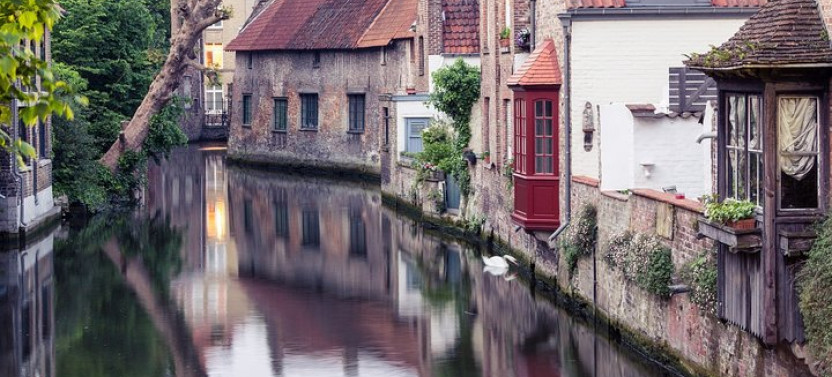Bruges Private Walking Tour With A Professional Guide