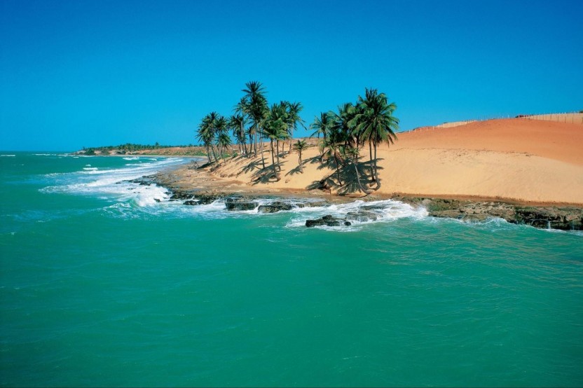 Lagoinha - The Postcard Beach