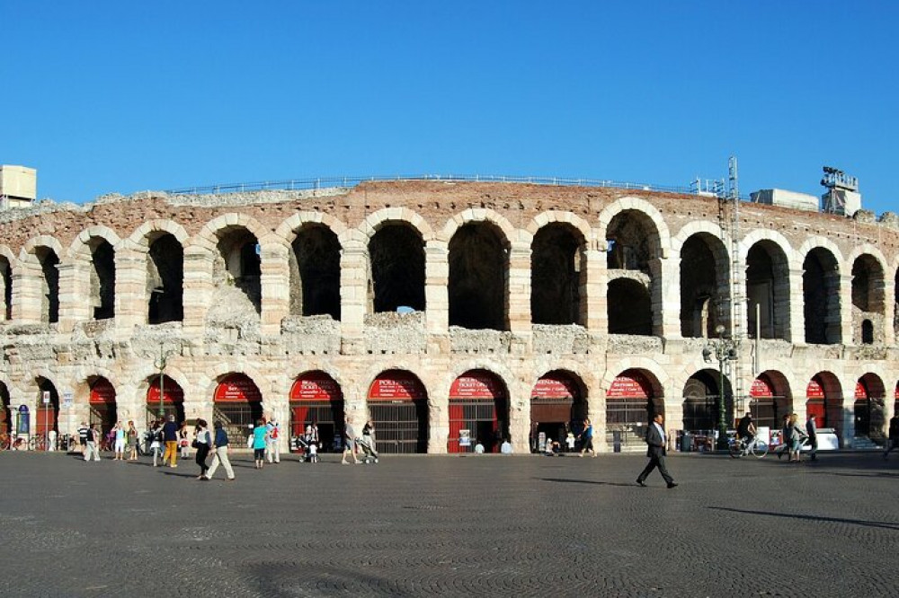 Verona Private Walking Tour With A Professional Guide