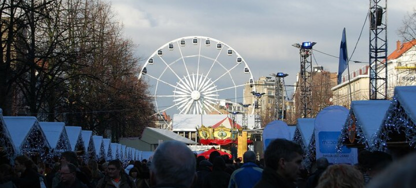 Brussels Christmas Market Tour With A Professional Guide