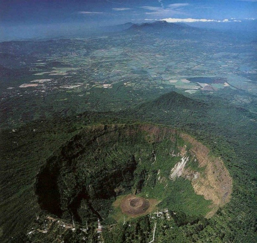Full Day San Salvador City Tour And Rainbow Slide