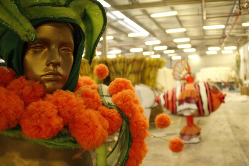 Samba Soul Experience – Visit to Samba School’s Warehouse