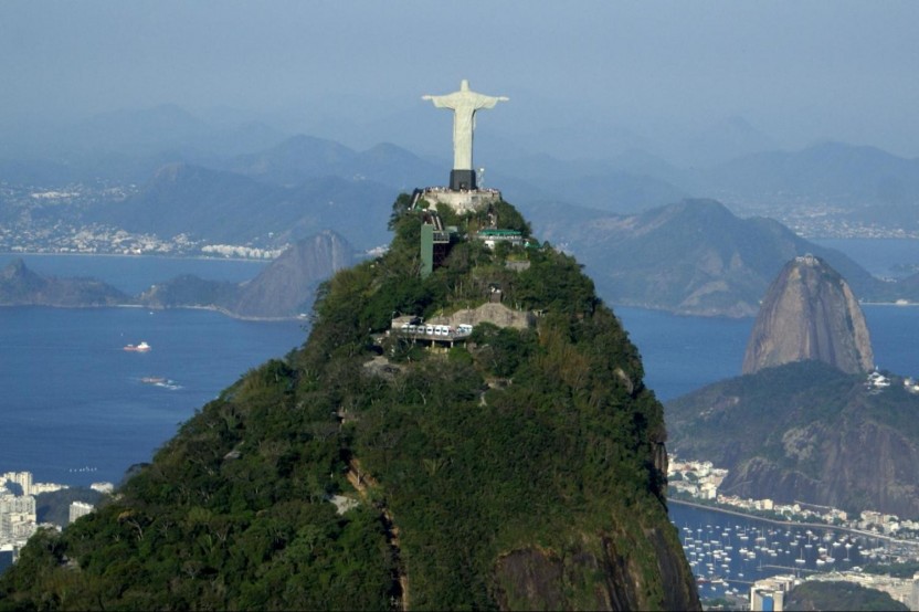 Christ Redeemer + Sugar Loaf + Selaron Steps by van