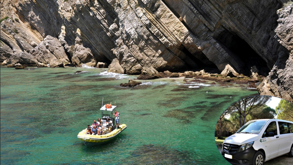 Boat Tour Through the Coves of Arrábida with Shuttle