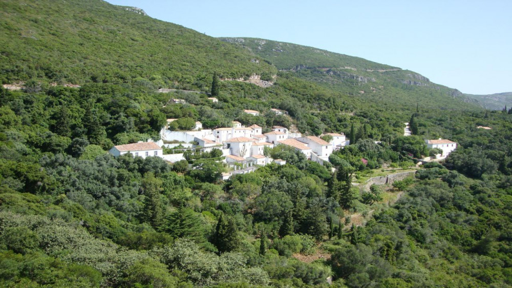 4x4 Jeep Tour in Arrábida Natural Park with Lisbon or Setúbal Shuttle ...