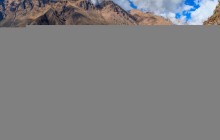 Sacred Valley Of The Incas: Pisac And Ollantaytambo