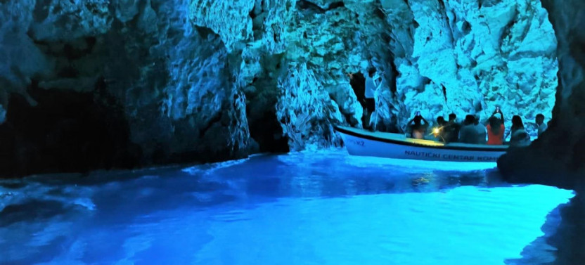 Blue Cave & 5 Island Hopping Tour