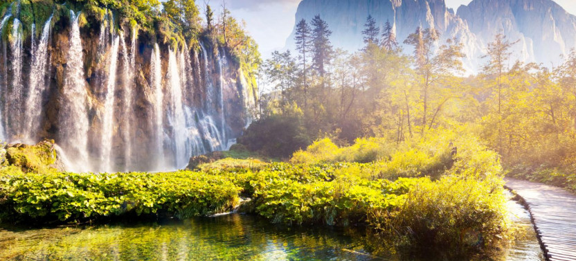 Plitvice Lakes from Split with entrance