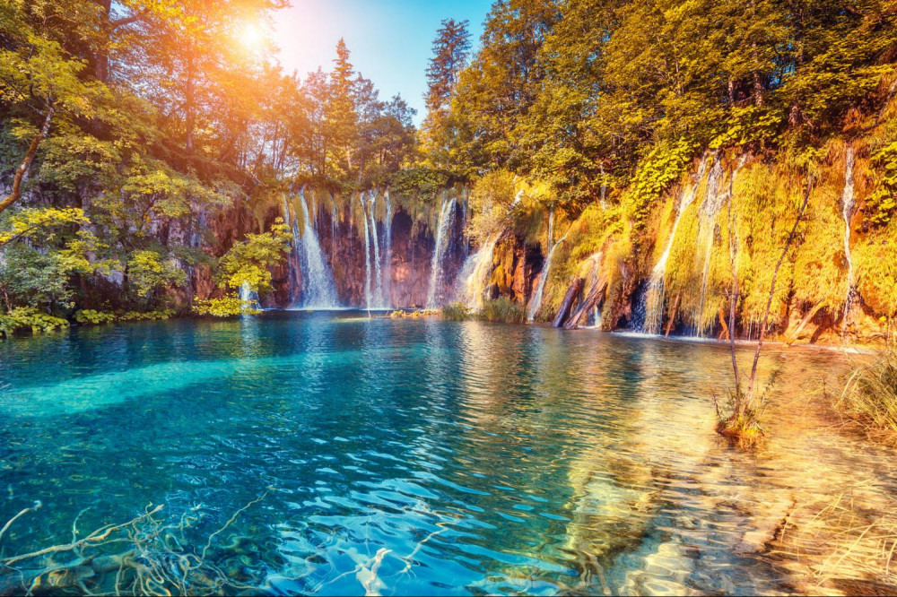 Split to Zagreb with Plitvice entrance included