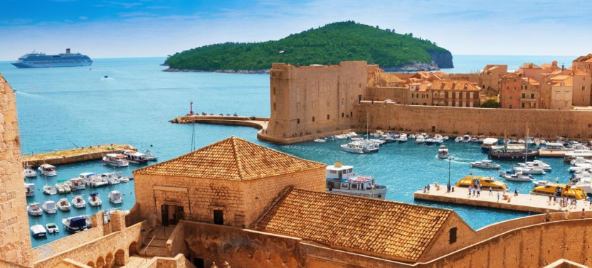 Dubrovnik Group Tour with Gray Line Guide From Trogir