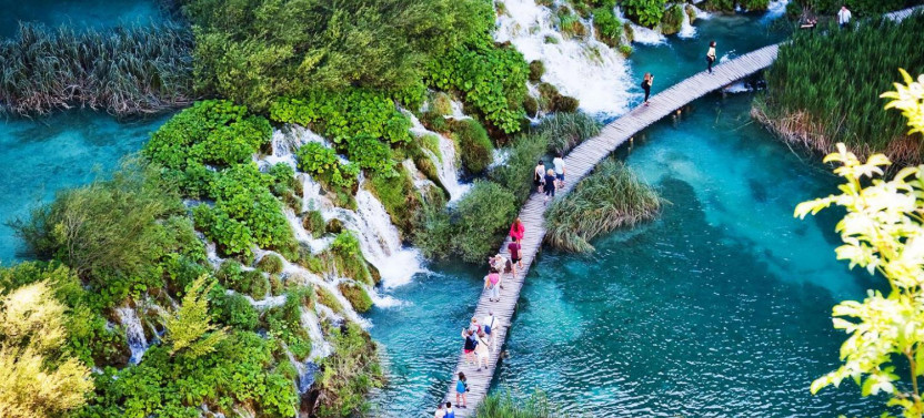 Plitvice Lakes daily Group tour From Trogir