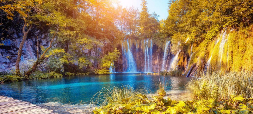 Plitvice Lakes Group Tour with Gray From Trogir