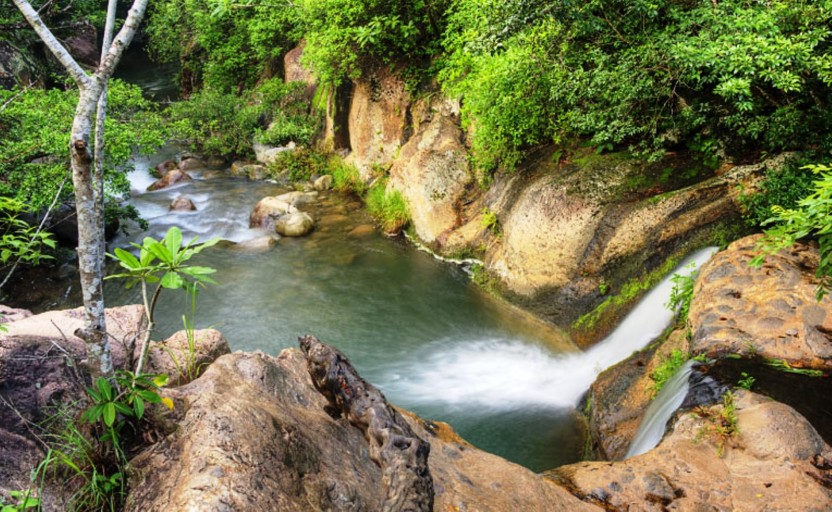 Chorreras Waterfalls Hiking Tour