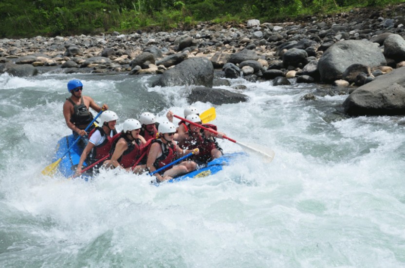 Savegre white water rafting