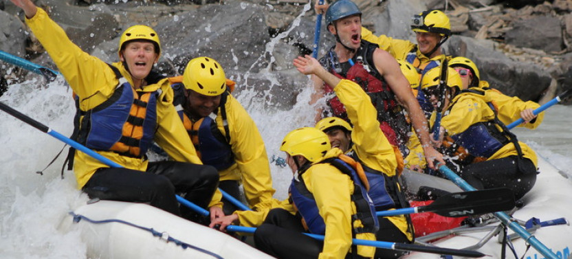 Kicking Horse River Exciter Rafting Tour- 14 Rapids from Class 2-4