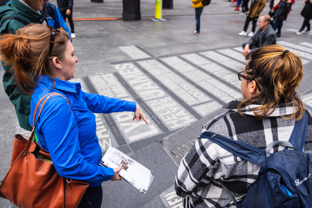 New York: Broadway Behind the Scenes Experience