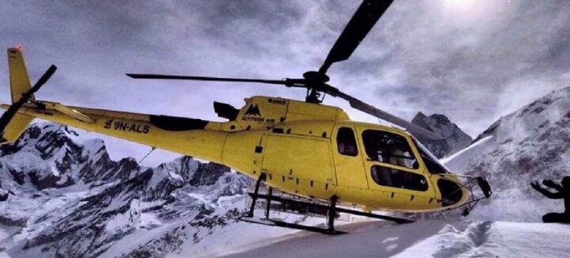 Himalayan (Gosaikunda) Helicopter Tour From Kathmandu