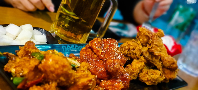 Seoul: Korean Chicken & Beer Pub Crawl