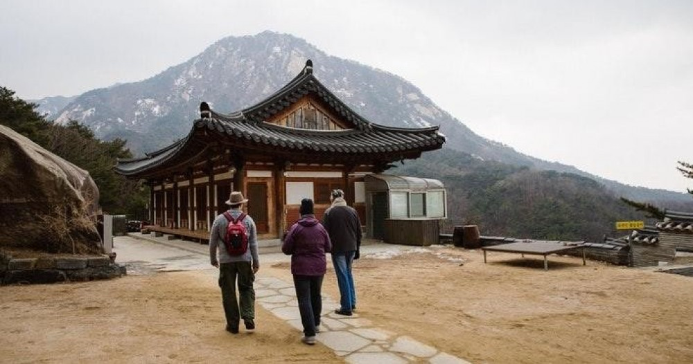 Seoul Hike: The Historic Trail