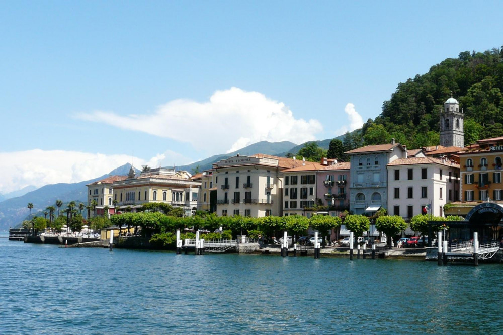 Lake Como - Day Trip from Milan by Coach