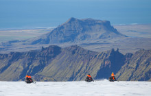 Reykjavik Excursions by Icelandia8