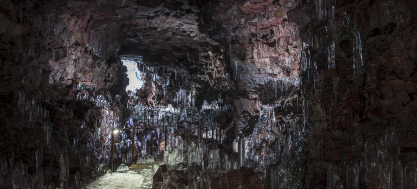Guided Tour through Raufarhólshellir, The Lava Tunnel