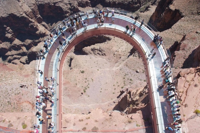 Grand Canyon West Rim by Luxury Limo Van with Skywalk Tickets