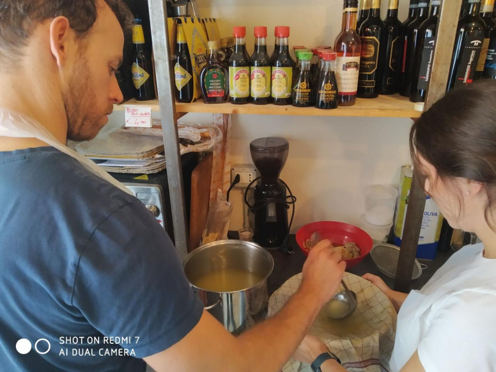 Bolognese Cooking Class In A Unique Central Grocery Store Bologna