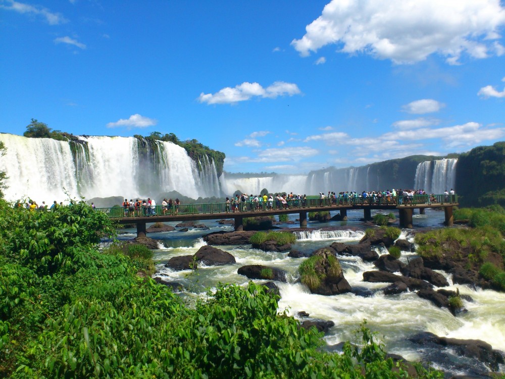 iguazu falls excursions from buenos aires