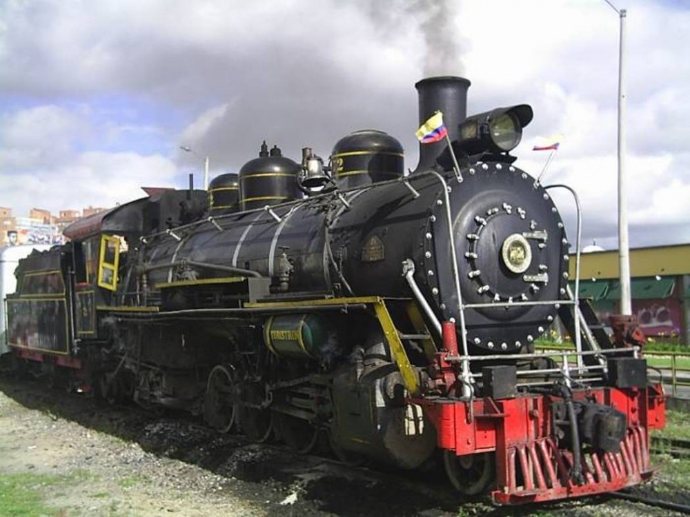 Panorama on Classic Steam Train - Bogota | Project Expedition