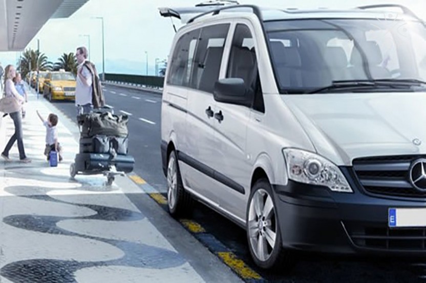Bogotá: Hotel to Airport Transfer