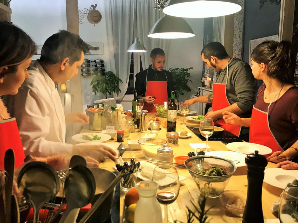 Market Tour & Cooking Workshop near la Rambla