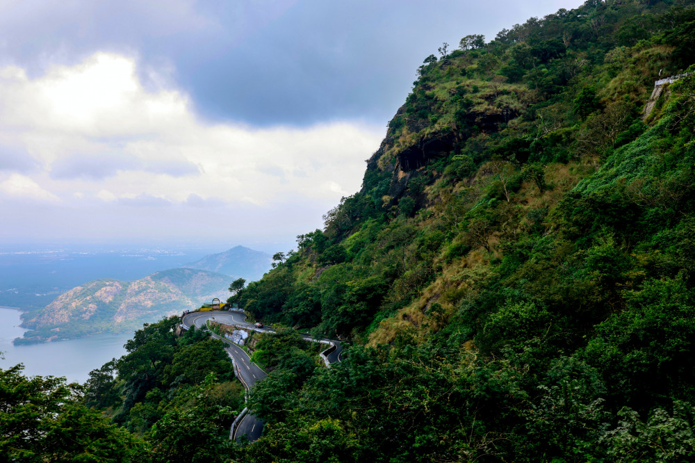 valparai 2 days trip