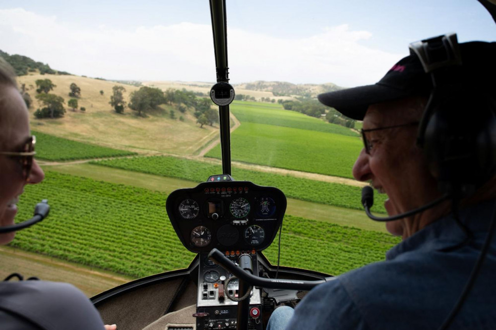 Private Southern Barossa & Reservoirs - 15 Minute Scenic Flight