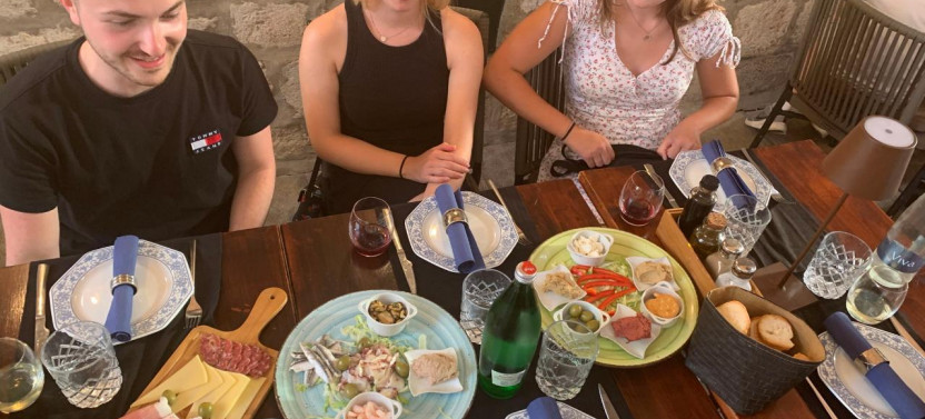 Food & Wine Tasting In Dubrovnik Old Town