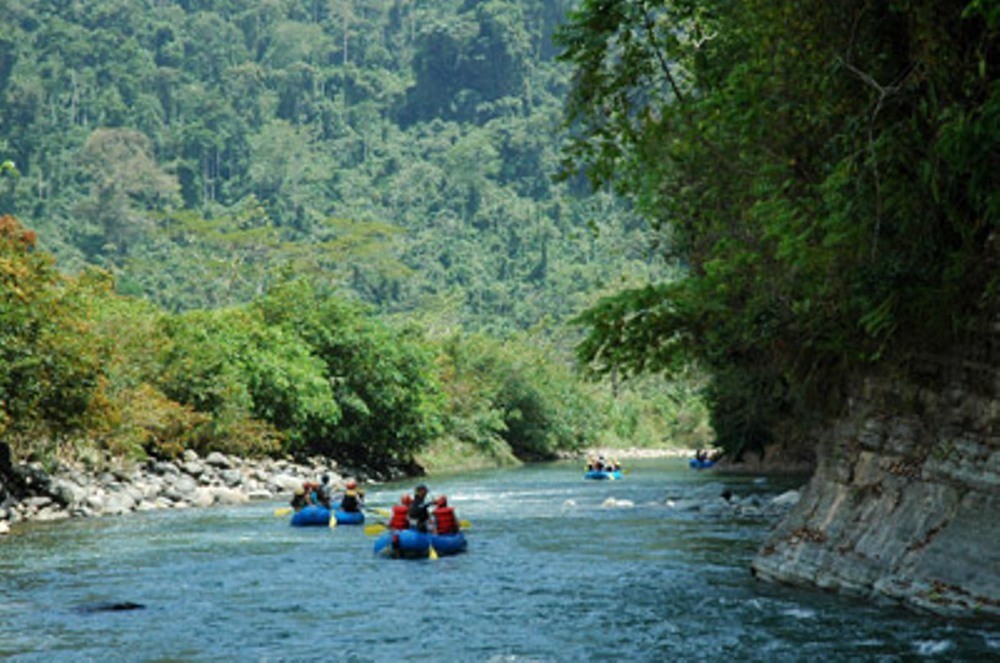 Savegre River - Whitewater Rafting - Manuel Antonio | Project Expedition