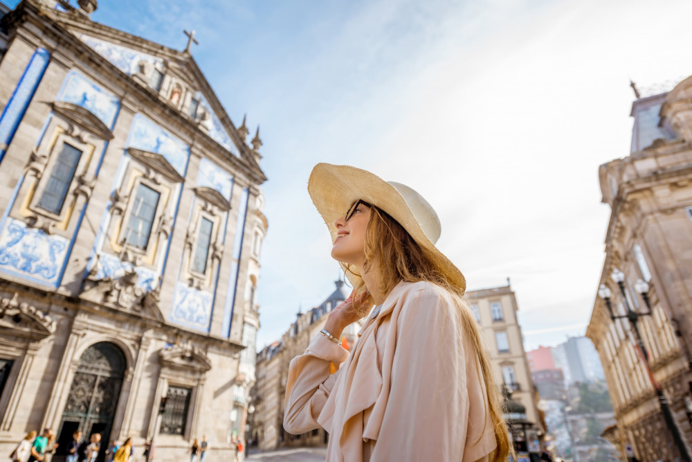 Three Cities in One Day: Porto, Nazaré & Óbidos