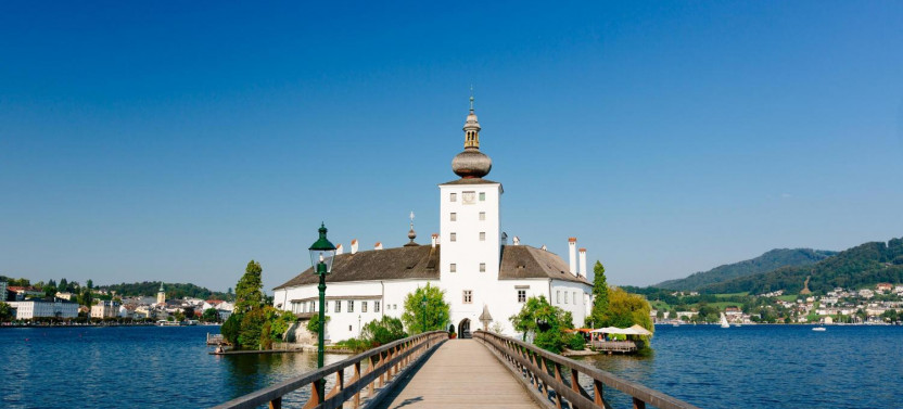 Day Trip From Vienna: Hallstatt Historic Town Tour with Boat Ride