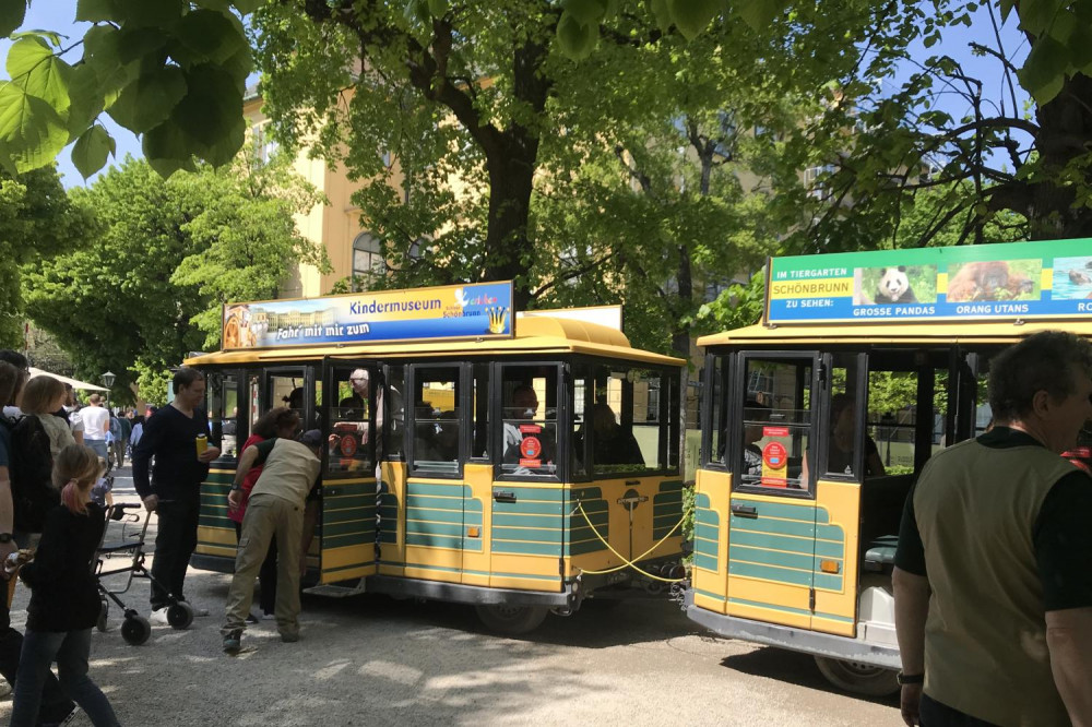 Transfer - Train to Tirolerhof & Zoo