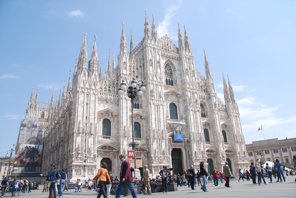 Milan Cathedral: Skip-the-Line Tour with Terraces