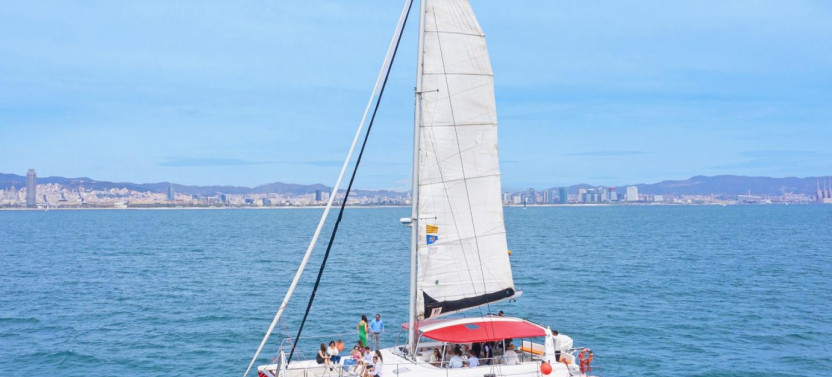 Small Group Catamaran Trip In Barcelona