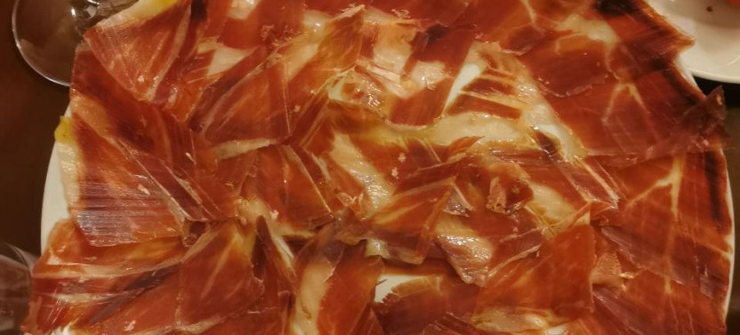 Barcelona Tapas & Wine Tour with a Local Guide, photo 5 of 21