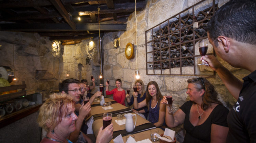 Downtown & Bolhão Market Food Tour