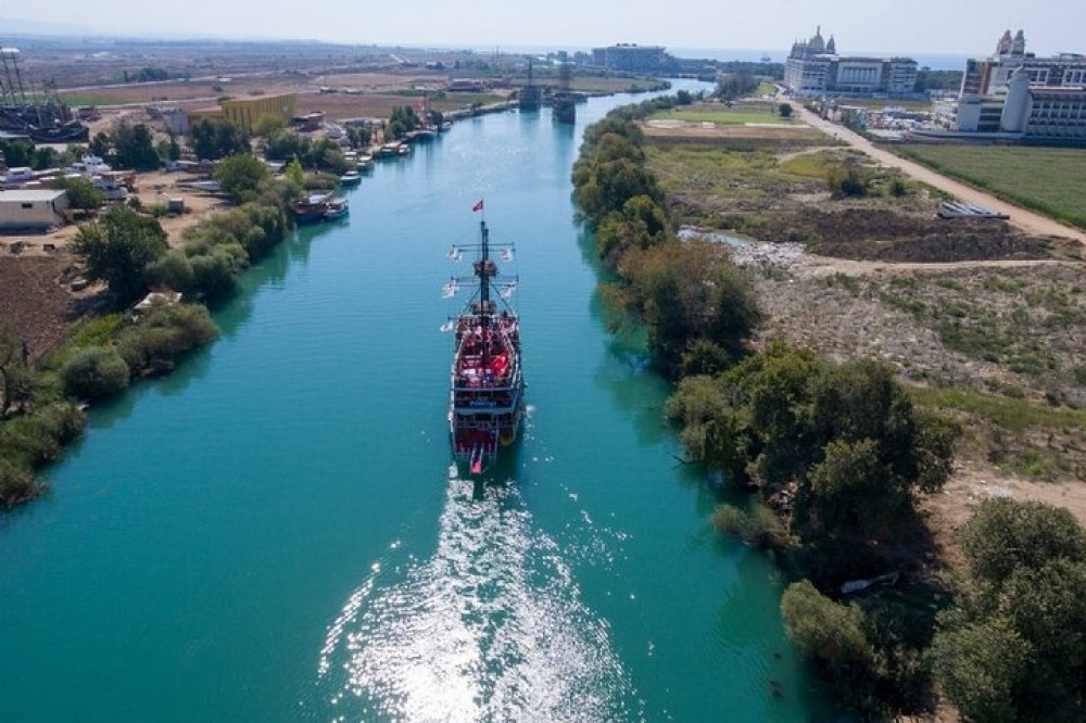 Alanya Manavgat River Boat & Bazaar Tour